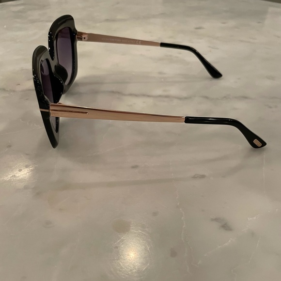TOM FORD | oversized square sunglasses - Picture 7 of 16